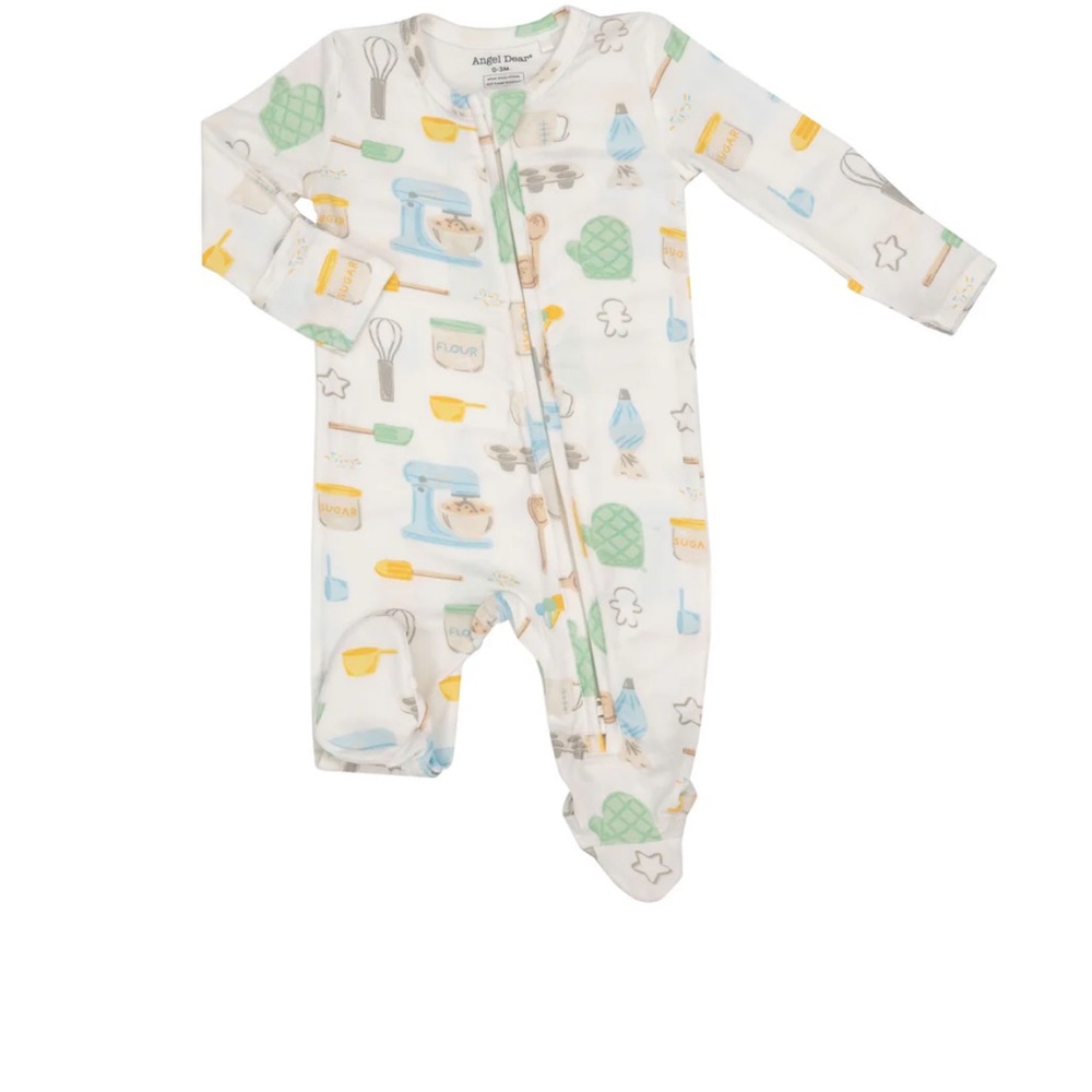 Angel Dear Baking Tools Footie two way zip brand new 6-9m